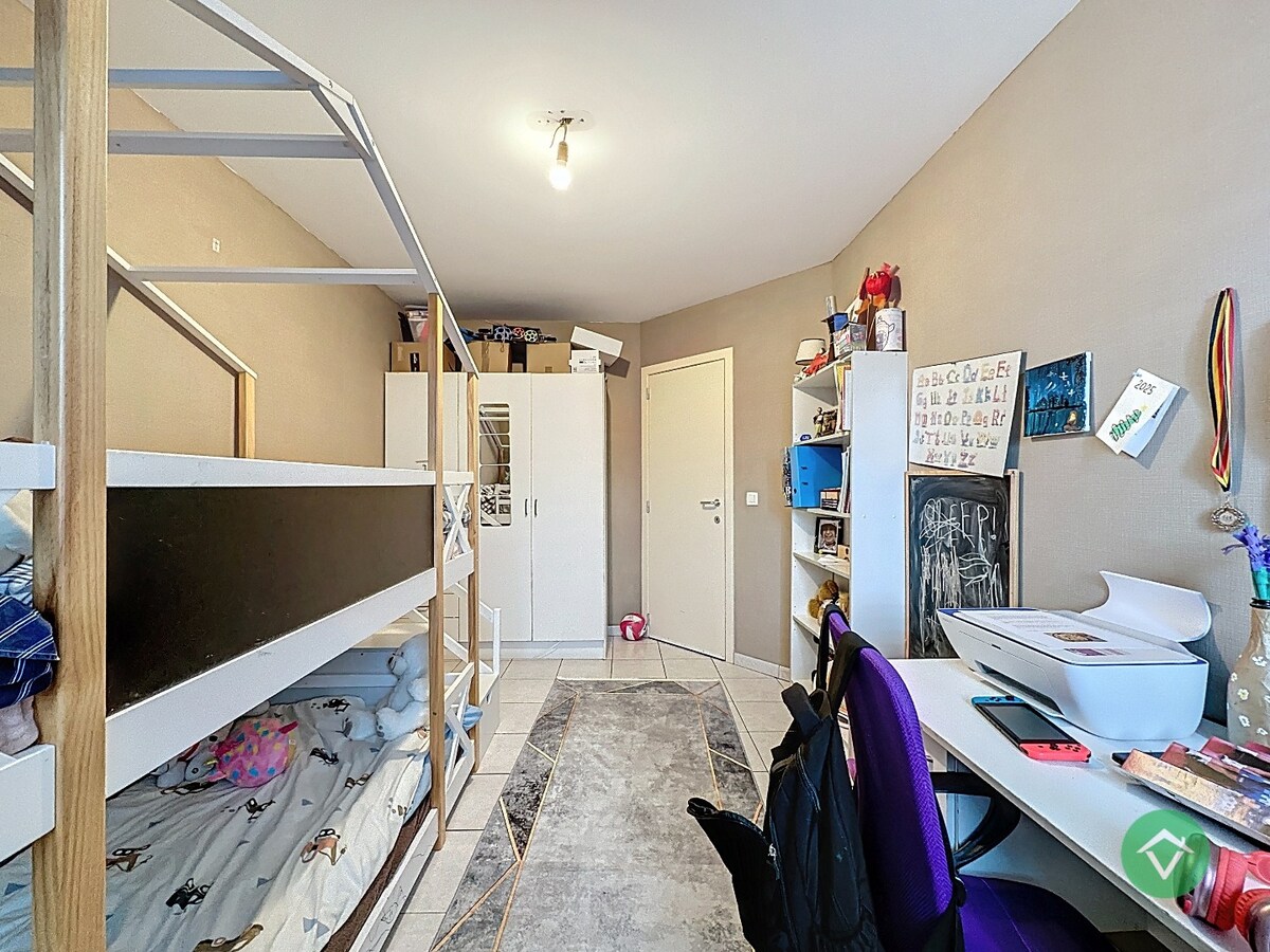 Appartement met 2 slaapkamers en ondergrondse garage. 