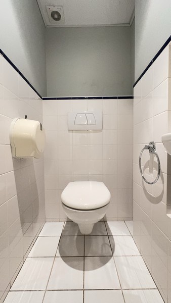 Instapklaar kantoor te huur aan klaverblad E40xE17 in Gent