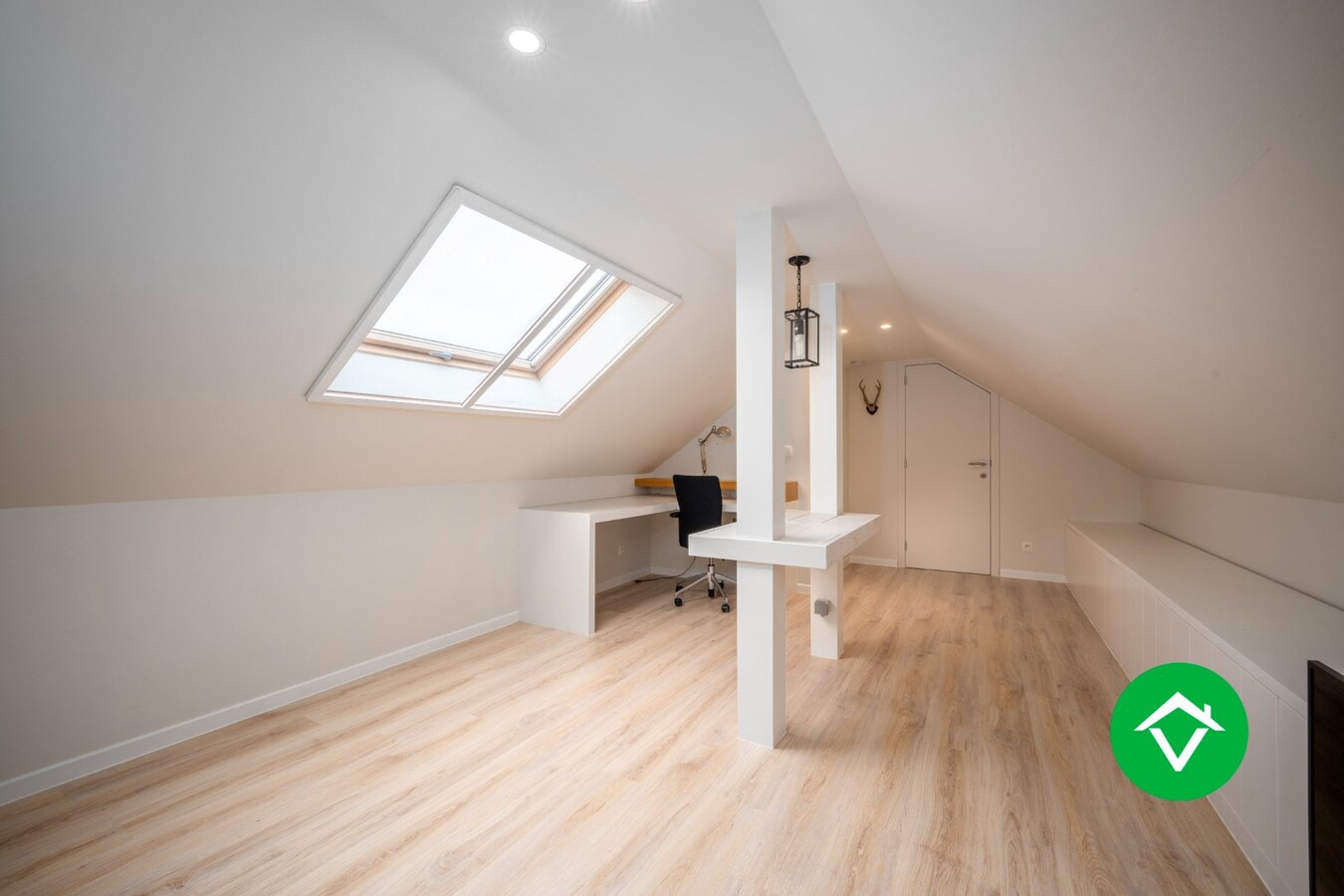 Instapklare woning met 3 slaapkamers en garage te Lichtervelde 