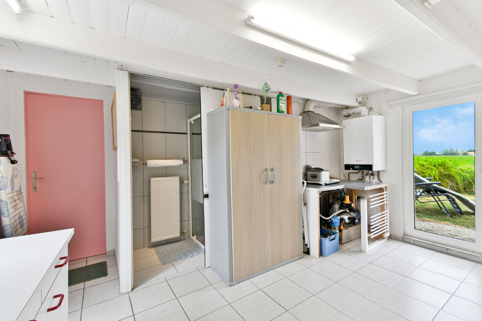 prachtige vrijstaande woning op toplocatie langs het kanaal te Leffinge met uniek panoramisch verzicht 