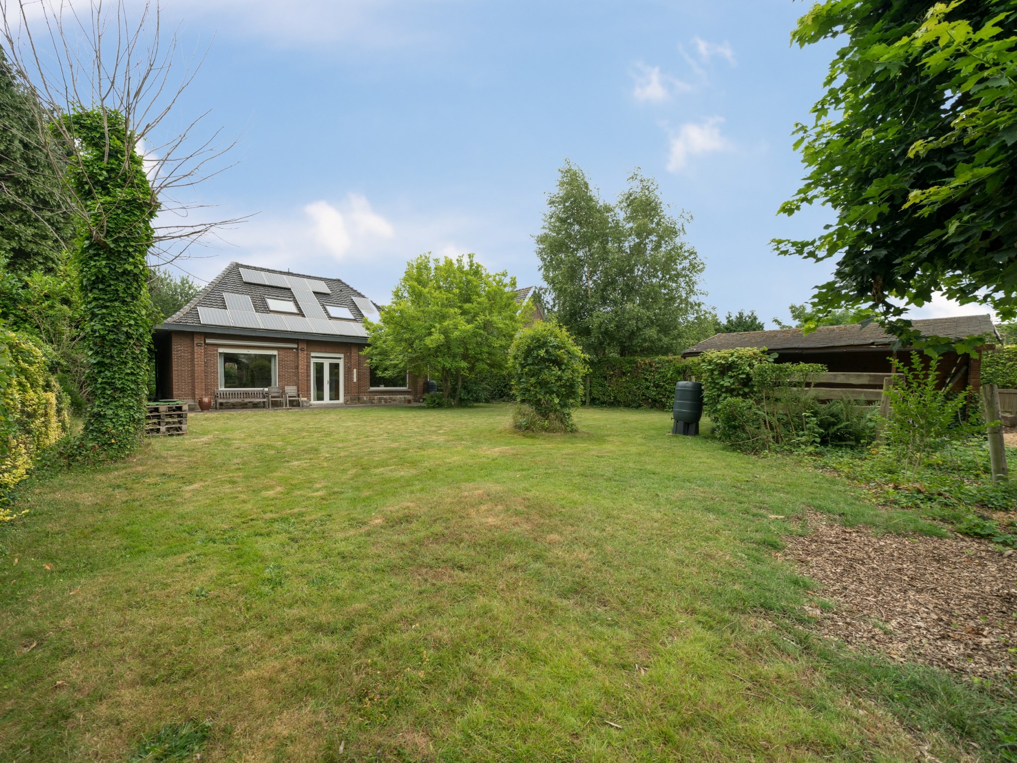 Ruime, karaktervolle woning met 4/5 kamers en tuin 