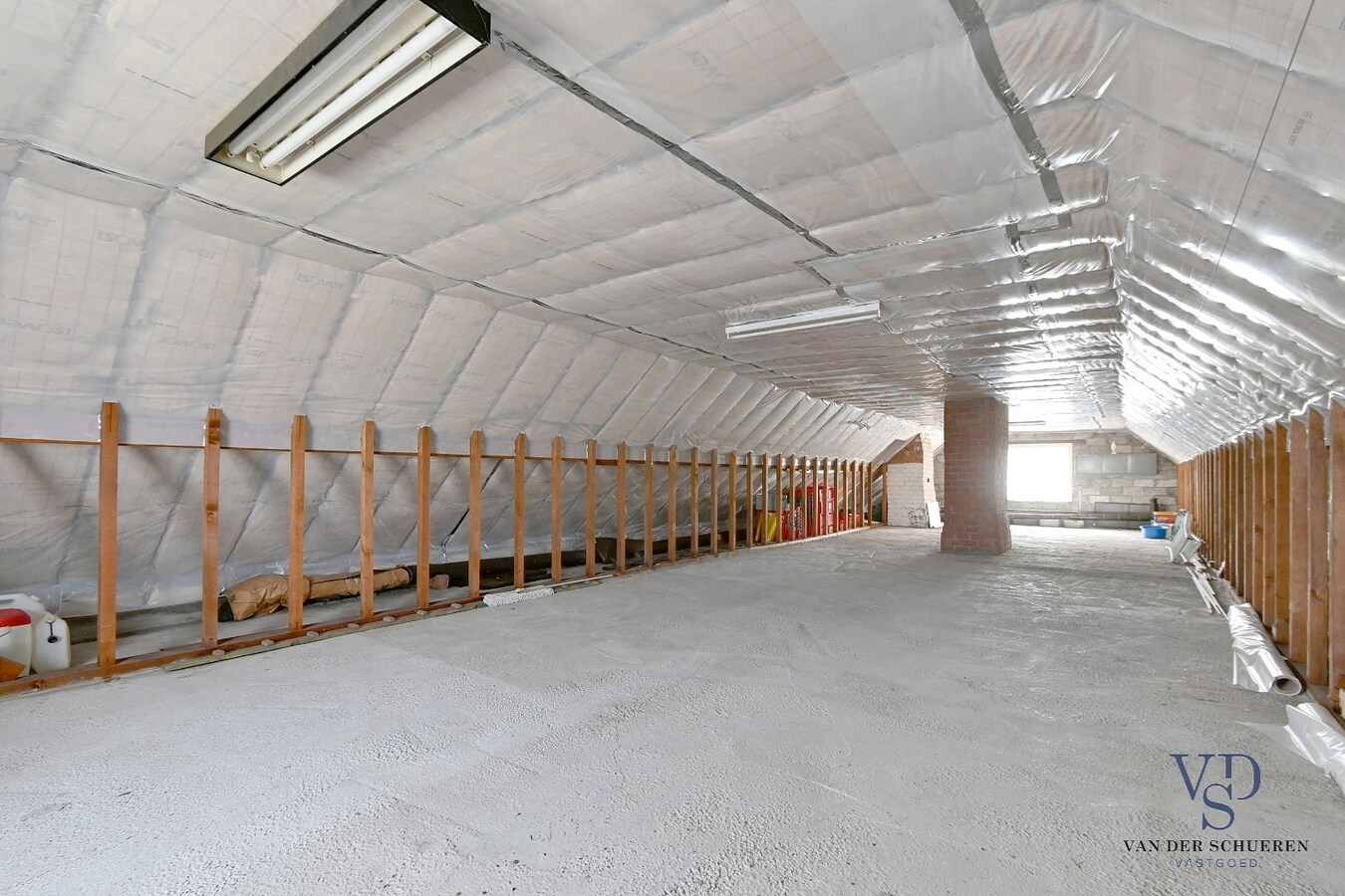 Statige villa in rustige residentiële wijk 