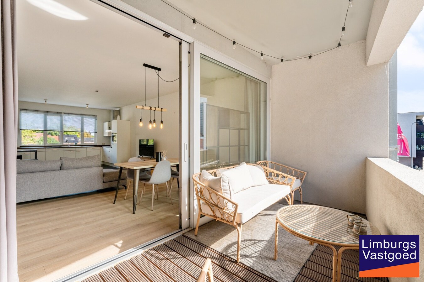 App., 119 m², 2 slpk, terras, autostaanplaats 