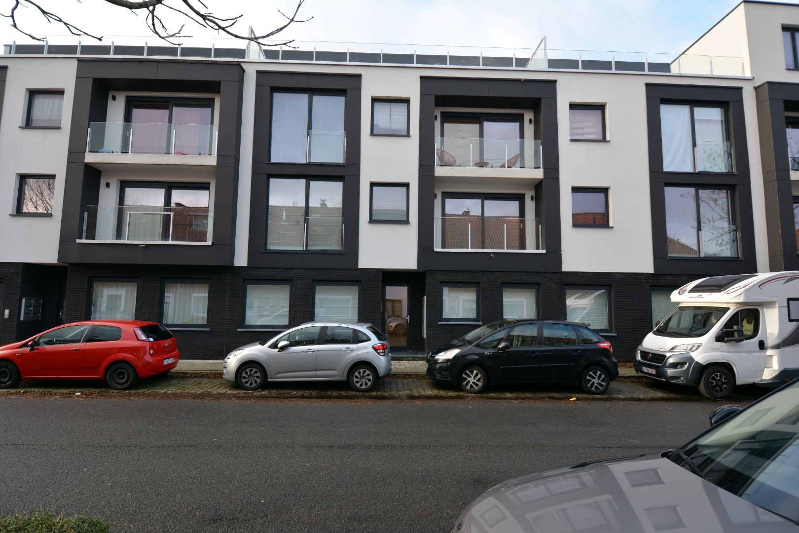 Gezellig en modern gelijkvloers appartement vlakbij de jachthaven 