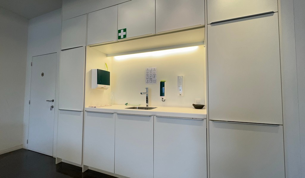 Kantoren te huur aan Kortrijksestw in Sint-Denijs-Westrem 