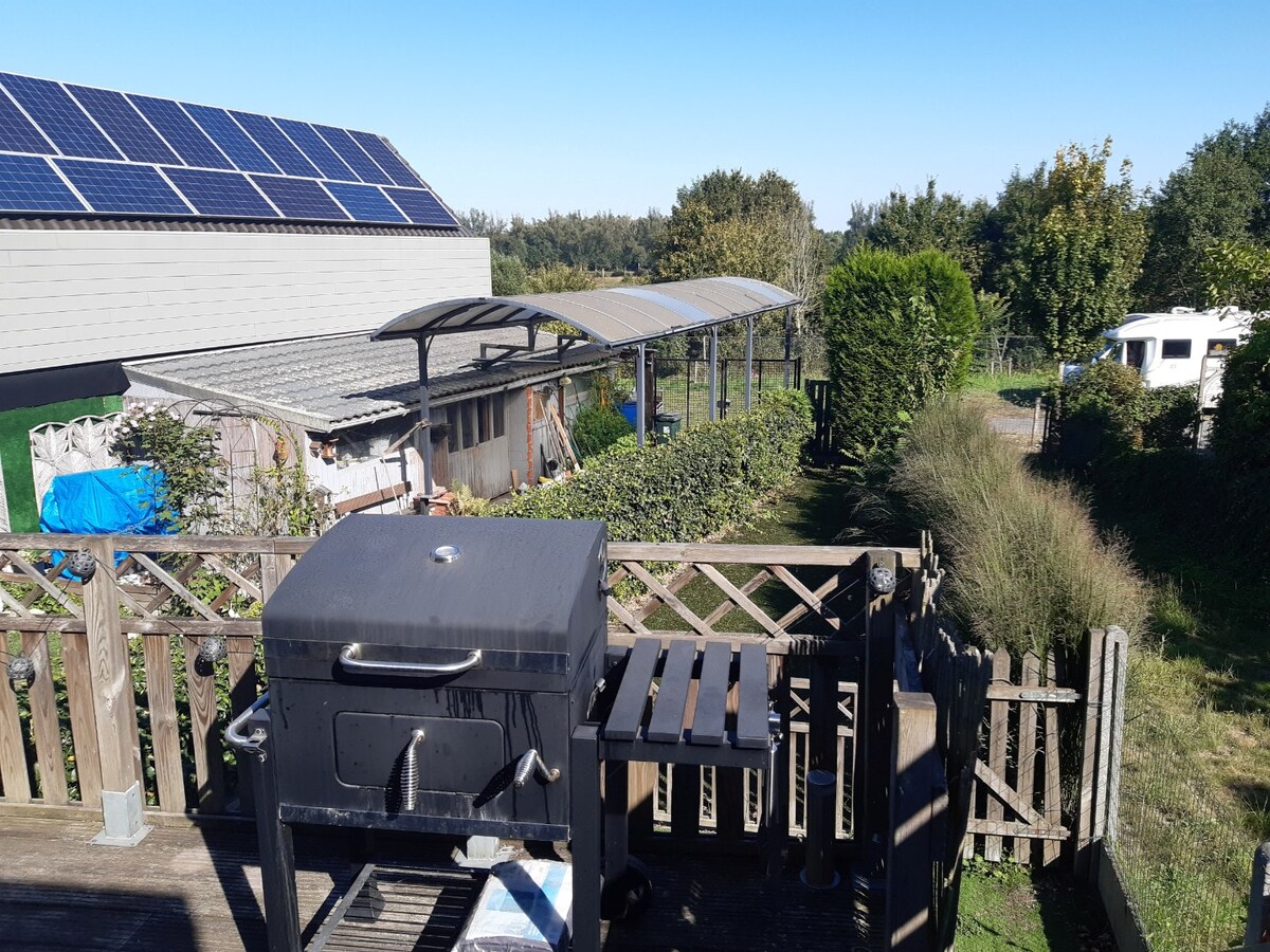 Gezellige woning met garage, tuintje én met uitzicht op de Schelde! 