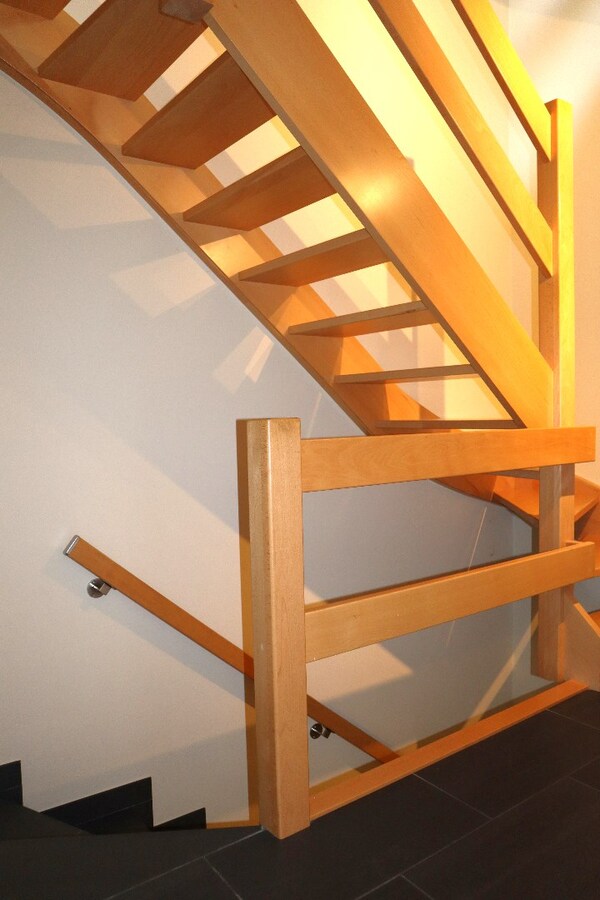 LED-on-IMMO biedt aan : Ruim Duplex Appartement in Bierbeek (Korbeek-Lo) 