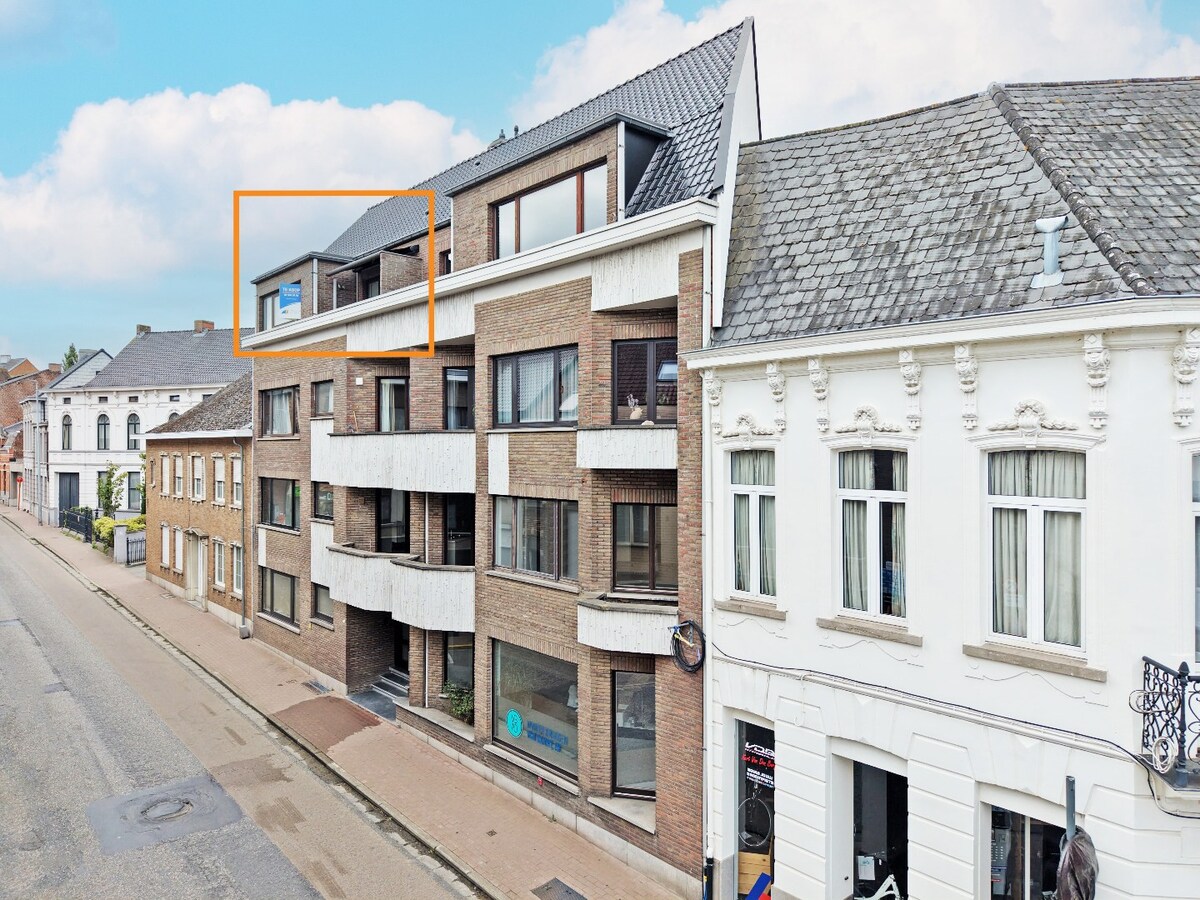 Energiezuinig tweekamerappartement met garage centrum Zottegem 