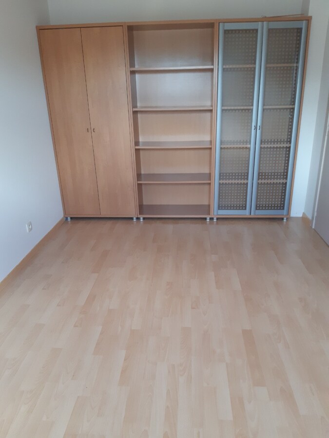 Goed gelegen woning met terras en tuintje. 