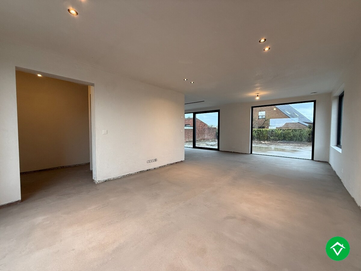 Alleenstaande woning met 3 slaapkamers en tuin op een rustige ligging te Gits 