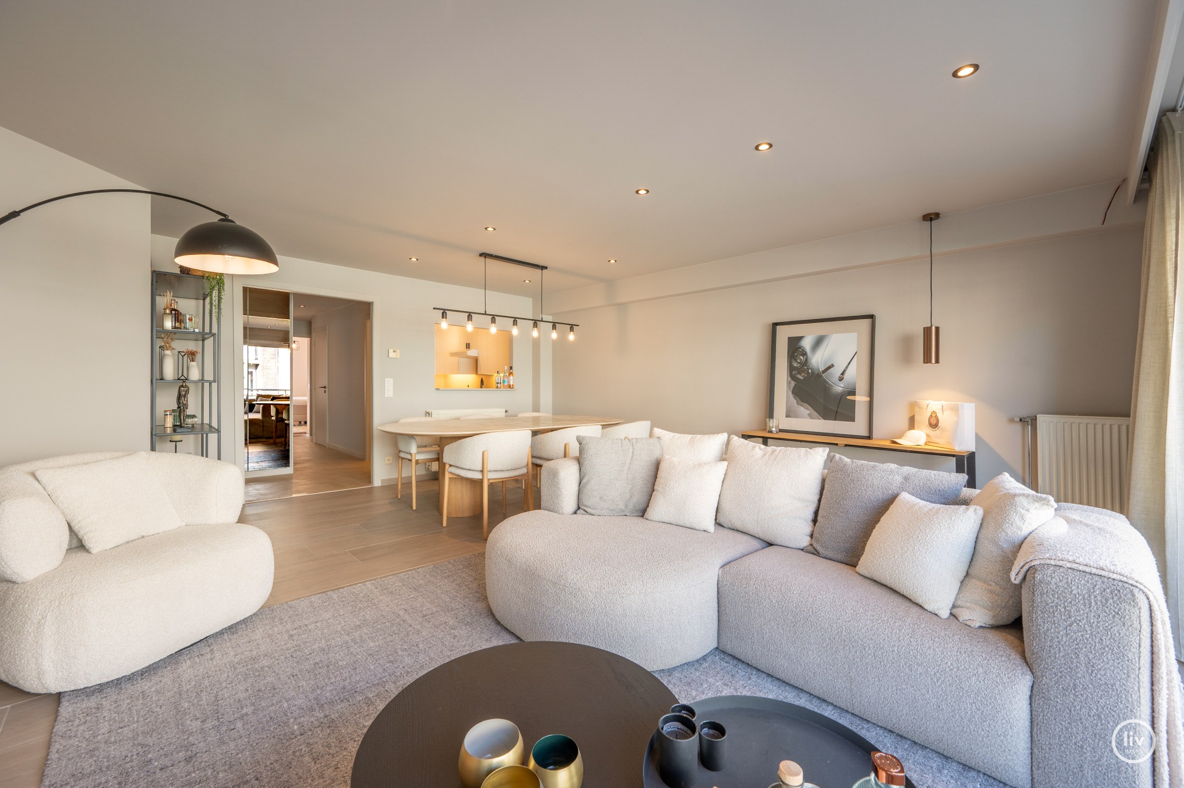 Appartement spacieux et agréable avec 2 chambres à coucher au centre de Knokke 