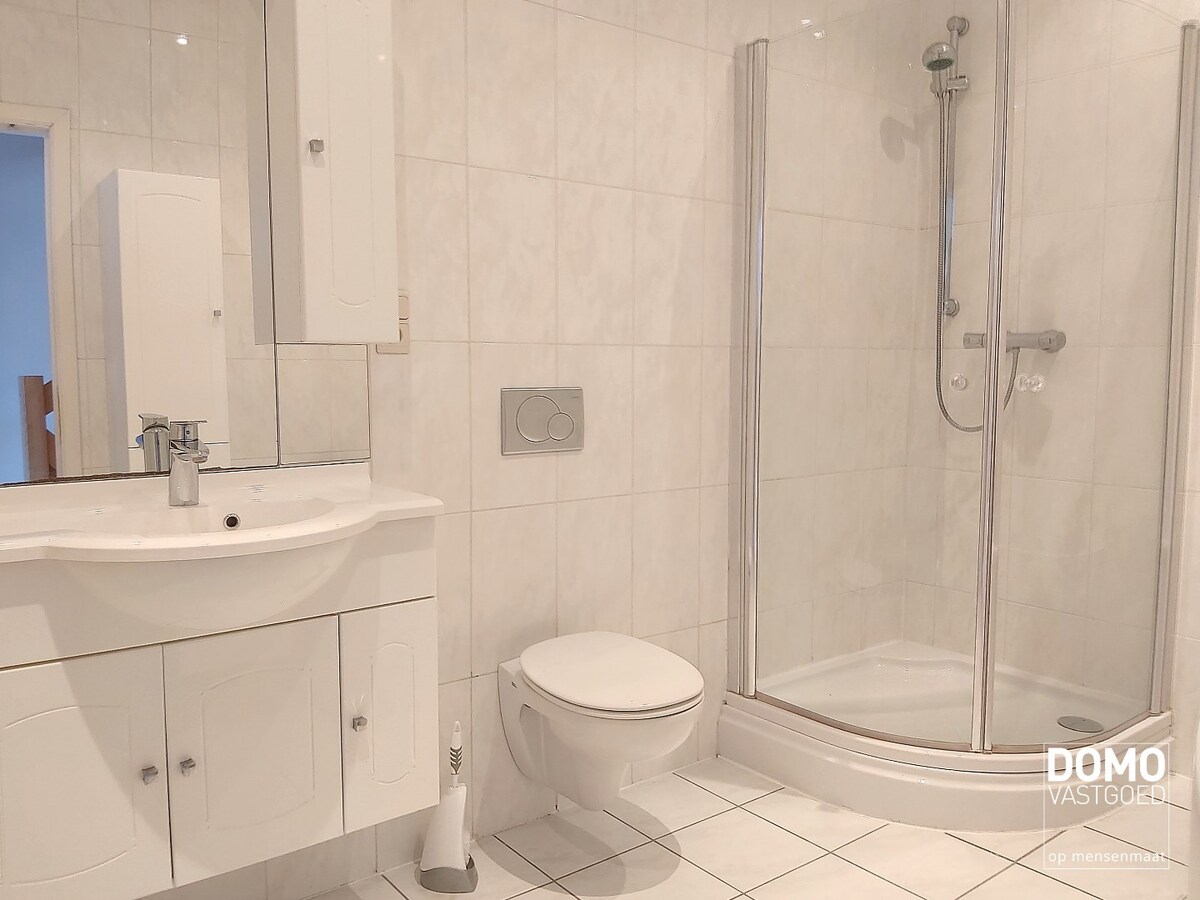 Woning met tuin, garage en 2 slaapkamers op wandelafstand van het centrum van Hasselt 