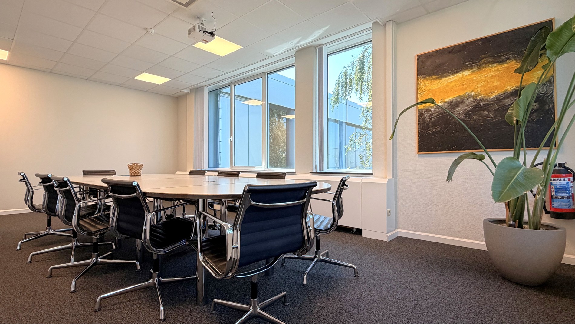 Instapklare kantoren te huur vlakbij N16 in Bornem