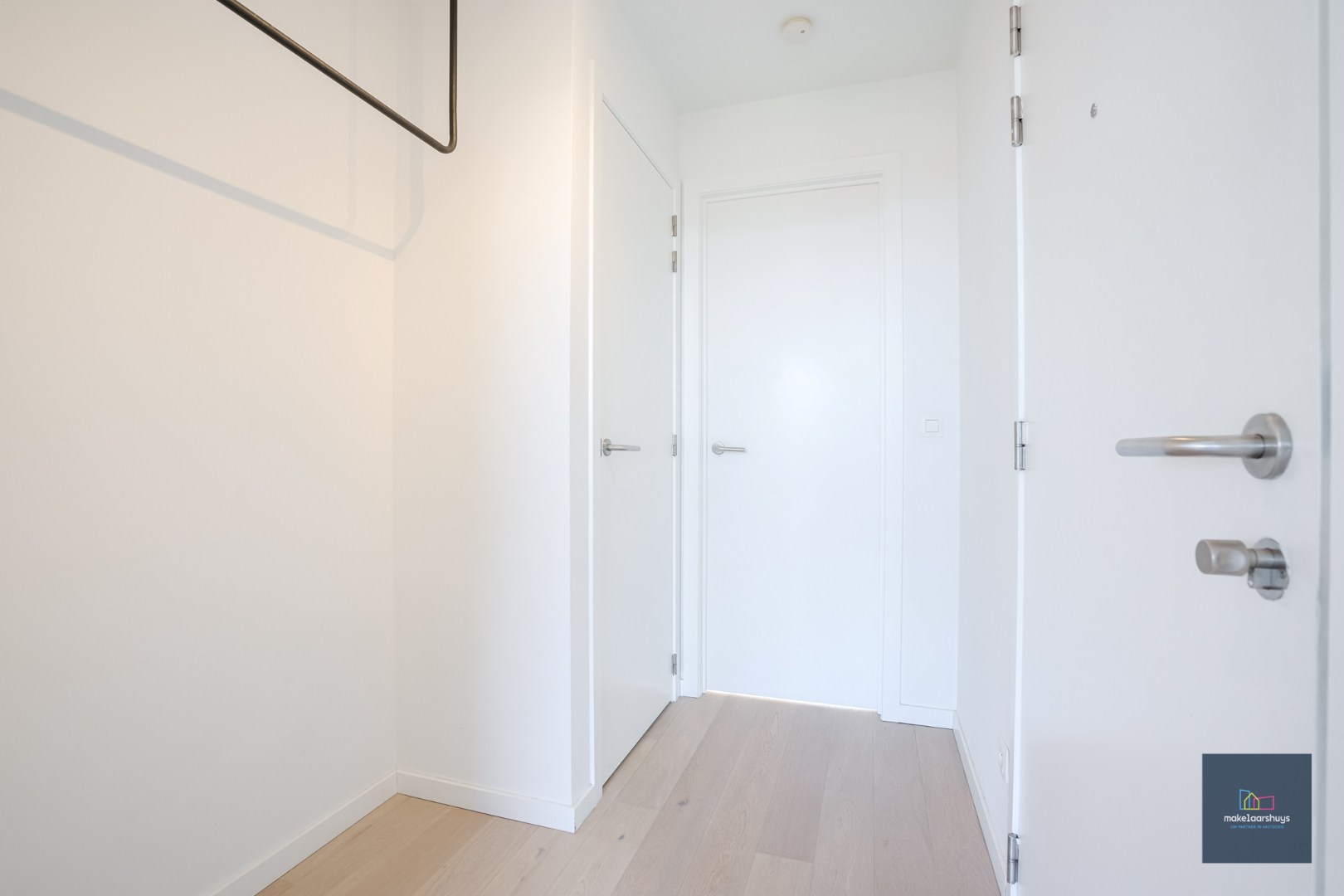 Schitterend 1-slpk.appartement met staanplaats. 