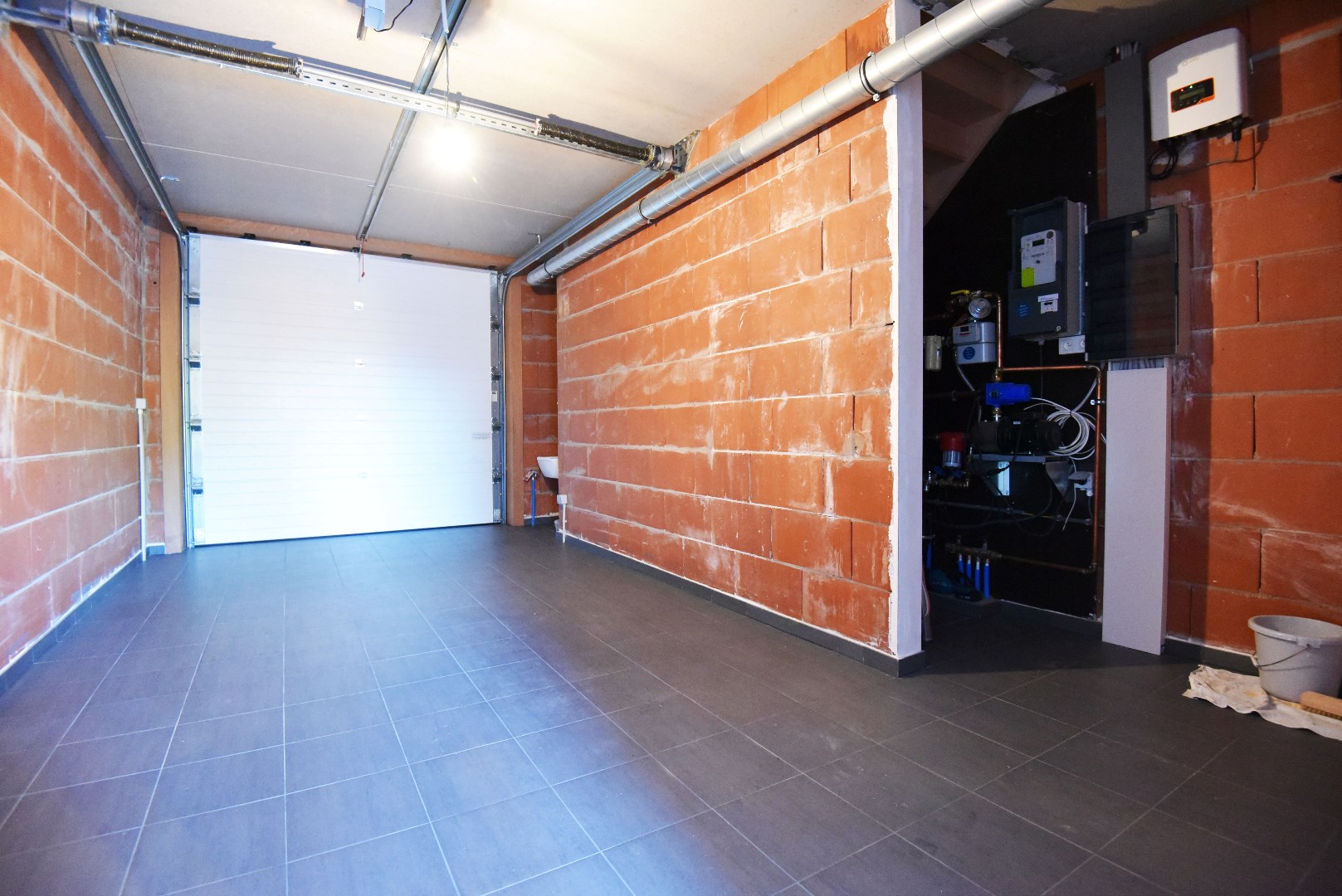 NIEUWBOUW HOB met 3 slks en tuin te ADEGEM! 