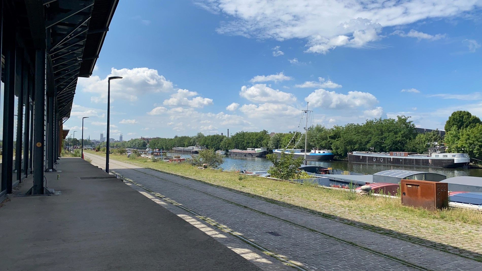 Uitzonderlijk loftkantoor te koop aan de Voorhaven in Gent