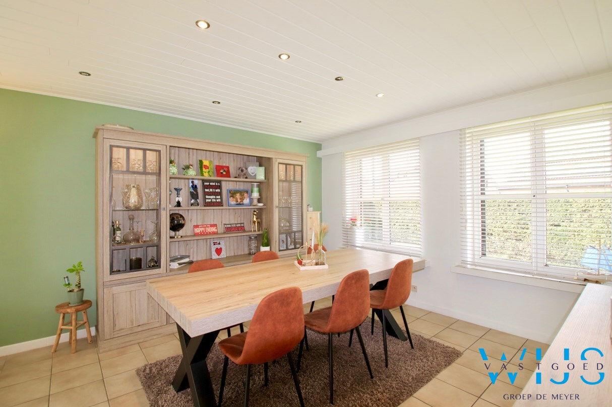 Instapklaar woonhuis met 4 slaapkamers, ruime tuin &amp; garage te ERTVELDE ! 