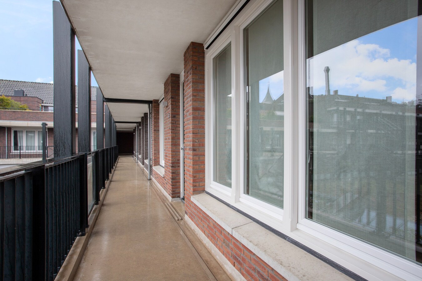 Wonen in het hart van Bladel, met ruimte, comfort en een royaal terras in misschien wel het mooiste appartement van Bladel. 