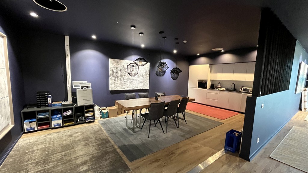 Flexibel in te delen kantoren te huur nabij R8 in Kortrijk