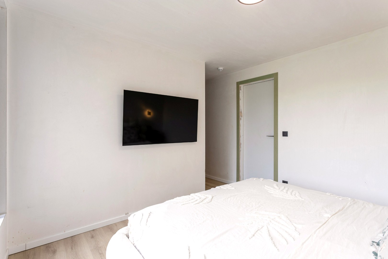Recente woning (EPC A) met 3 slpks, garage en tuin op 7are 