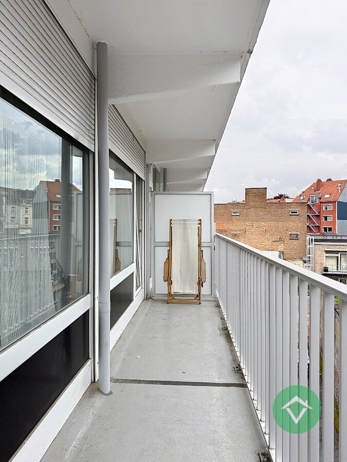 Appartement met 2 slaapkamers en terras te Gent 