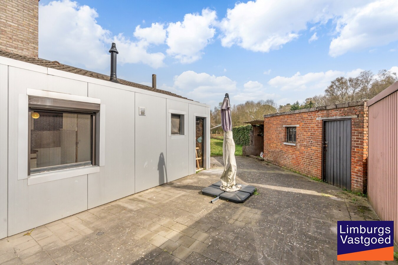 Te renoveren HOB met 3 slpk en garagebox, 13a77ca 