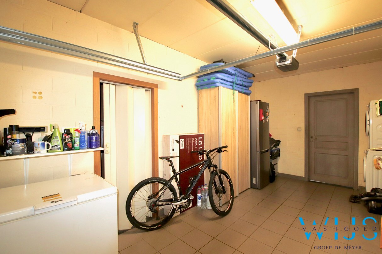 Zwemmen met zicht op de kerktoren van ERTVELDE ! 