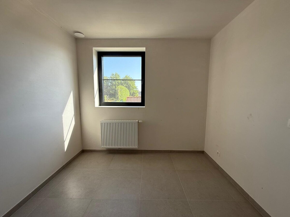 Instapklare nieuwe woning in een rustige woonwijk 