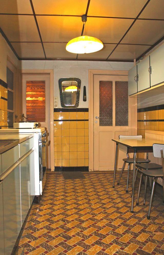 Te renoveren HOB in Merelbeke centrum. Buitenkans! 