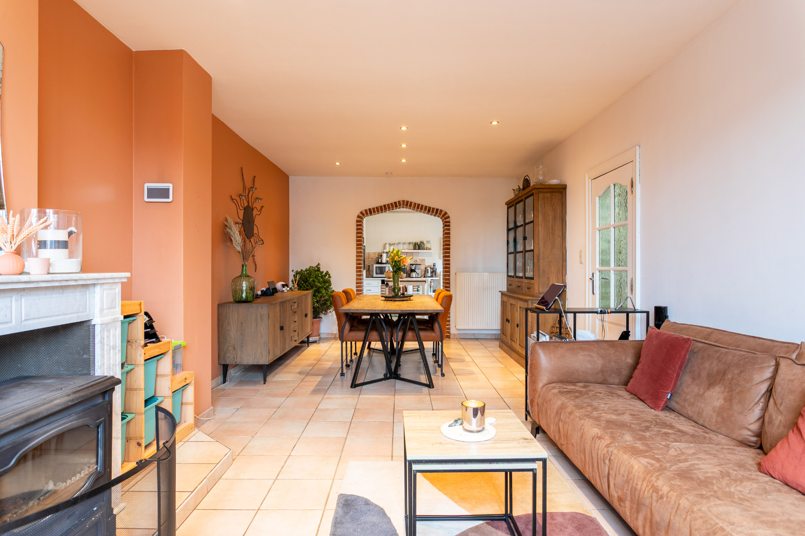 Instapklare driegevelwoning met 3 slpk te Lembeek 