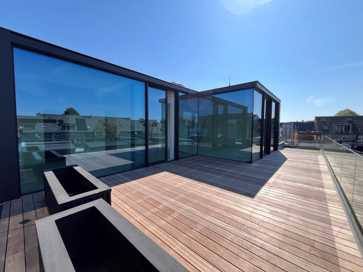 Luxe penthouse in hartje Zingem 