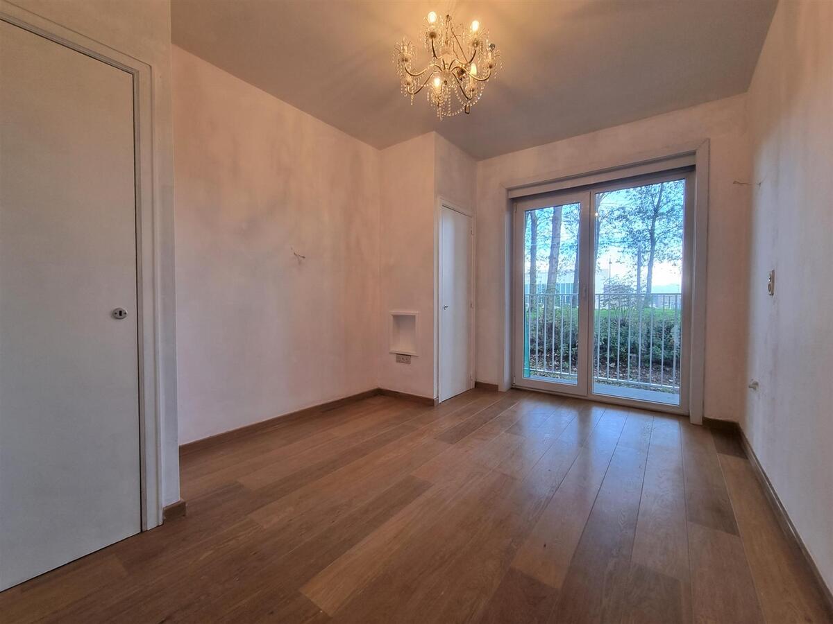 Zeer ruim, op te frissen appartement van 118m² met prachtige zichten - Zeebrugge 