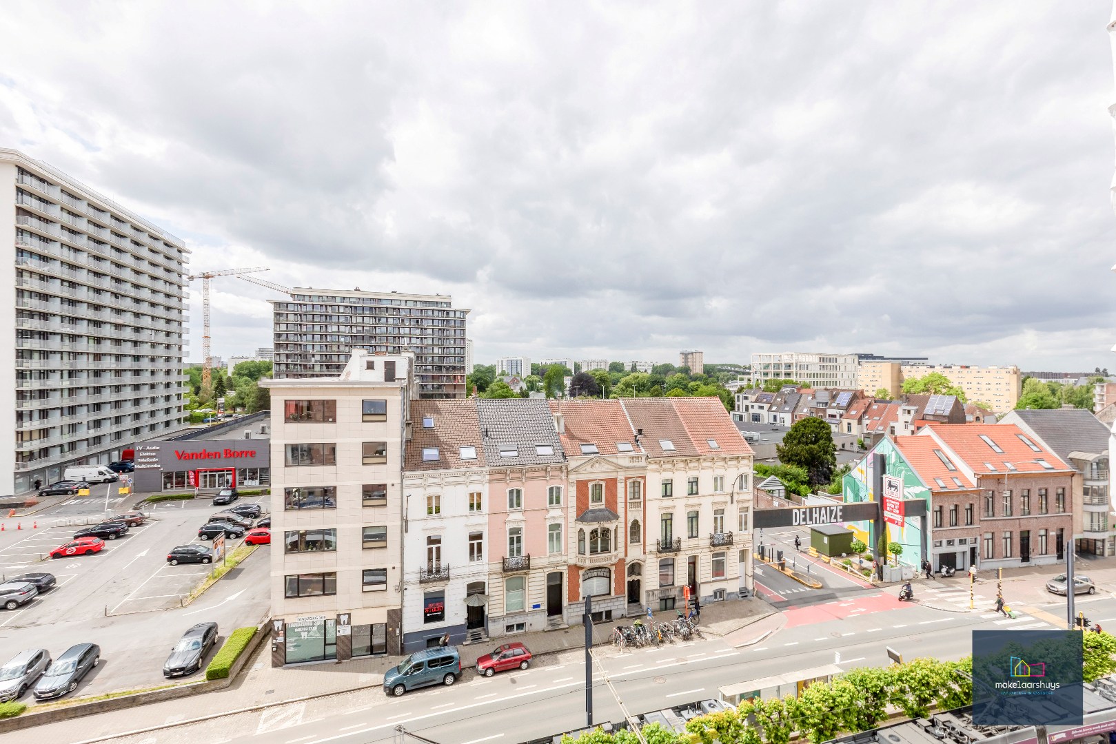 Schitterend dakapp. met 2-slp. terras en garage 