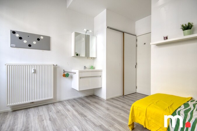 Te koop studentenkamer - Kortrijk