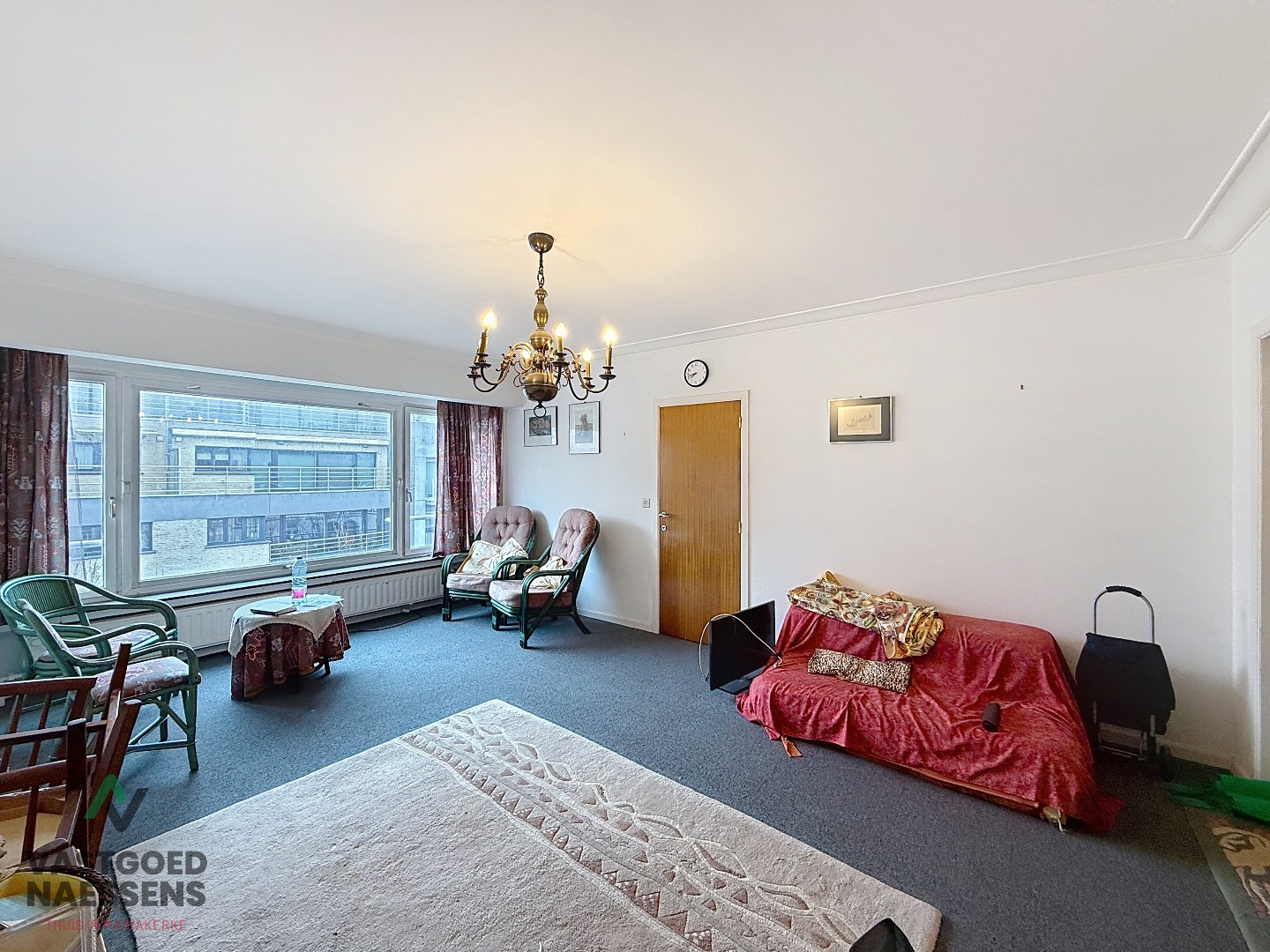 Rénover 2 appartements de 2 chambres à coucher dans un emplacement central. 