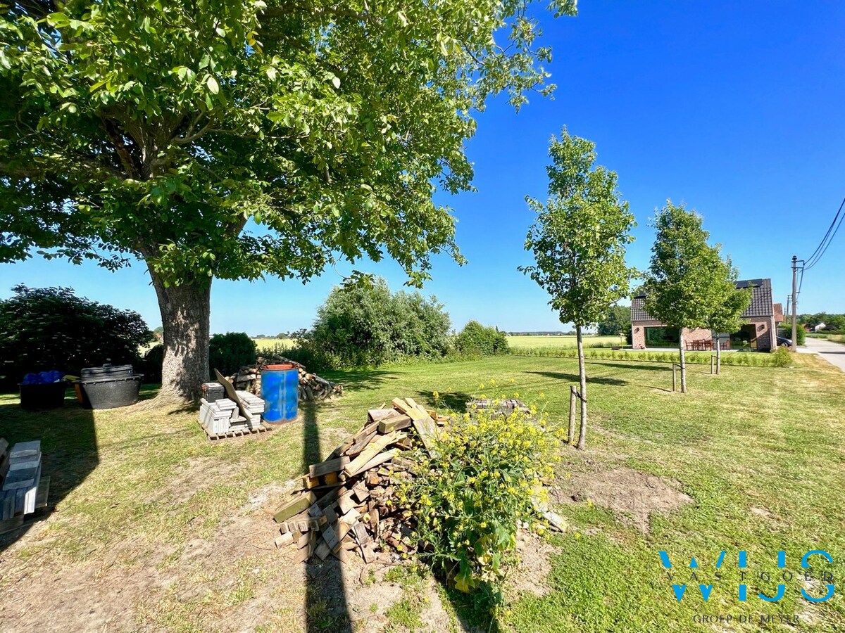 Toffe landelijk gelegen woning in Sint – Laureins ! 