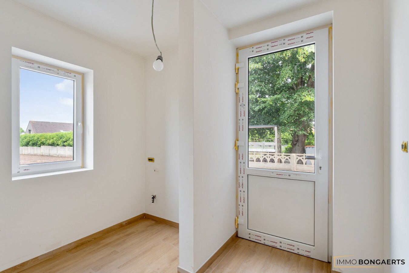 Nieuwbouwwoning met 4 slaapkamers 