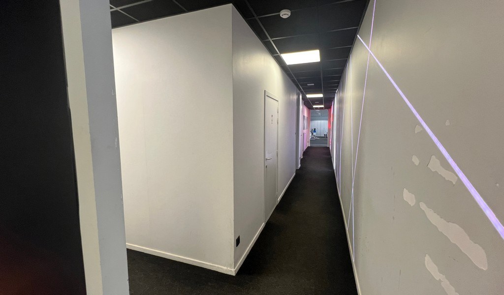 Bedrijfspand te koop in industriezone Klein Frankrijk in Ronse