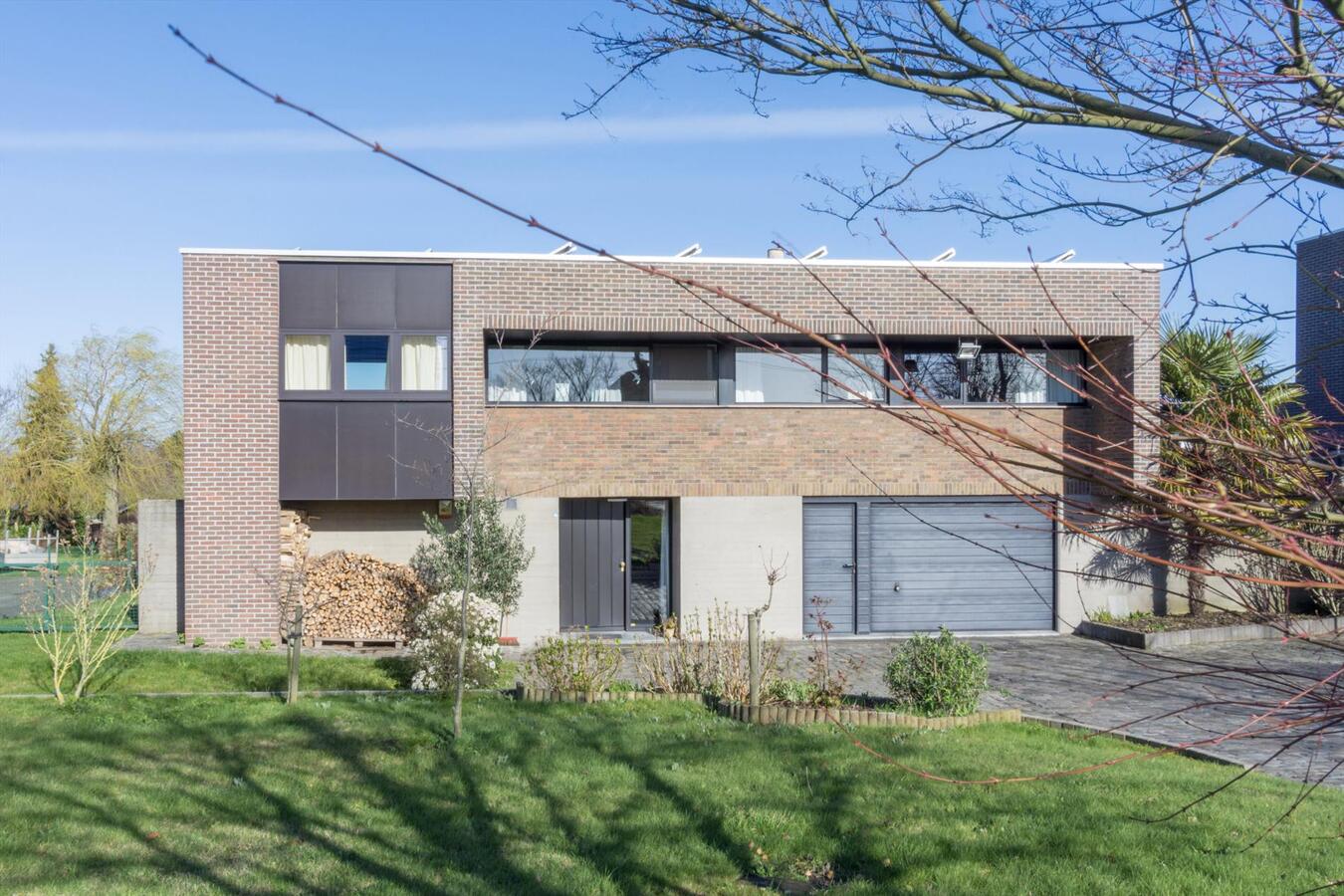 Stijlvolle villa met ruime tuin 