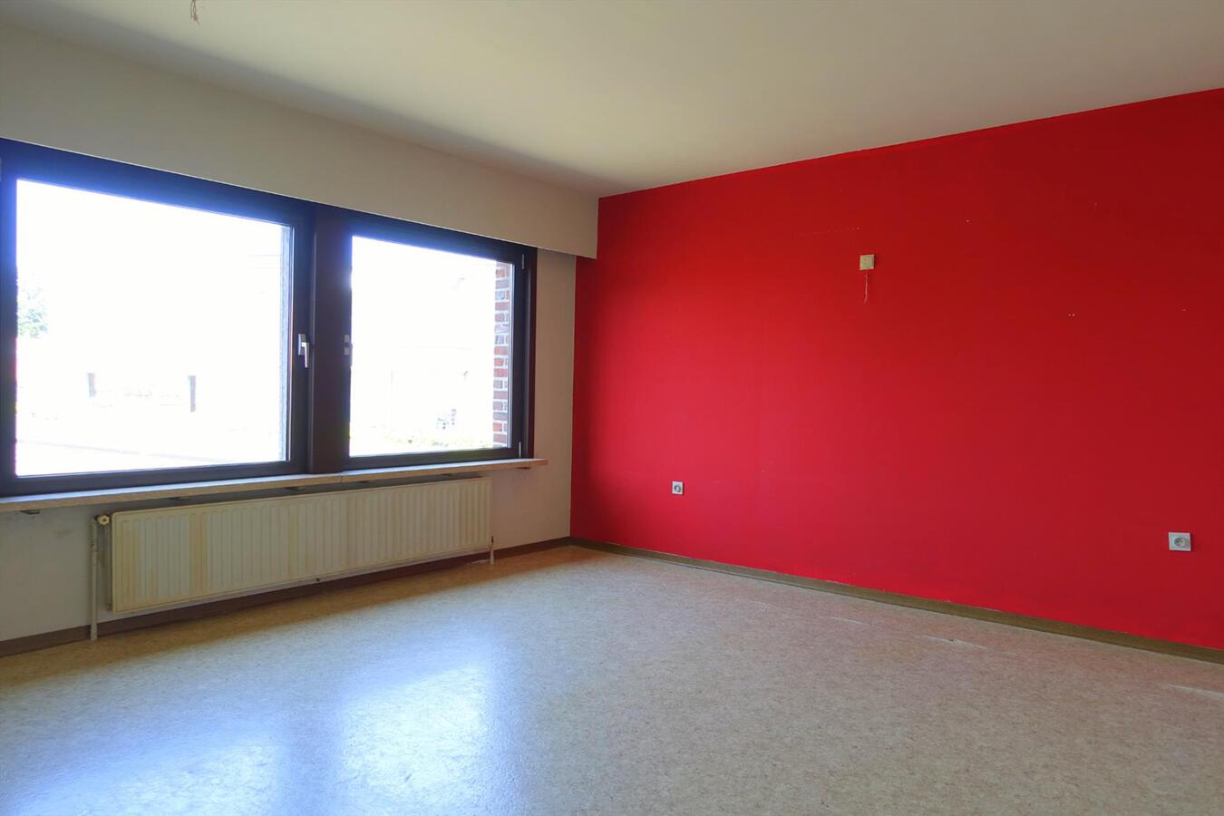 Zéér ruim appartement in centrum Jabbeke 