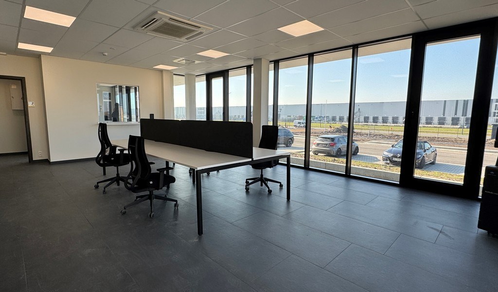 Nieuwbouw logistieke magazijnen te huur in de haven van Gent