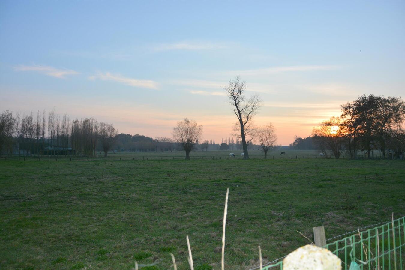 Te renoveren woning met landelijk uitzicht 