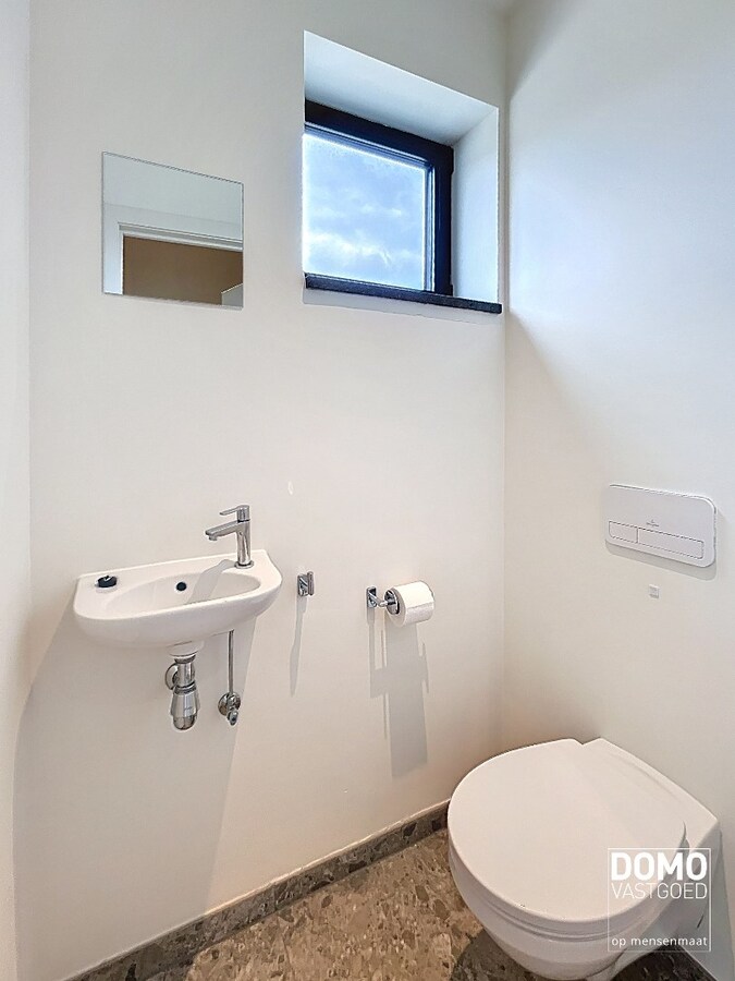 RUIM EN ENERGIEZUINIG DUPLEXAPPARTEMENT IN HEUSDEN-ZOLDER 