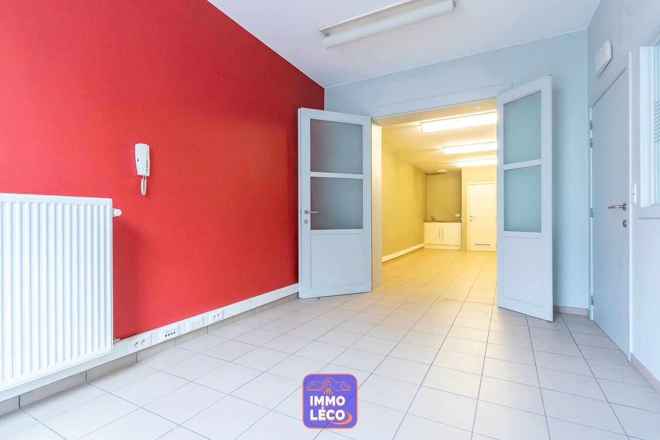 Bureaux de +/- 65m² situés au cœur du centre de Pecq, idéal professions libérales ! 