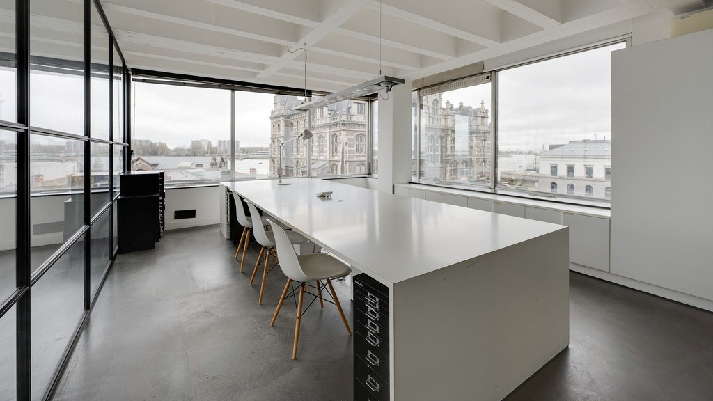 Loftkantoor te koop op unieke locatie aan het MAS in Antwerpen