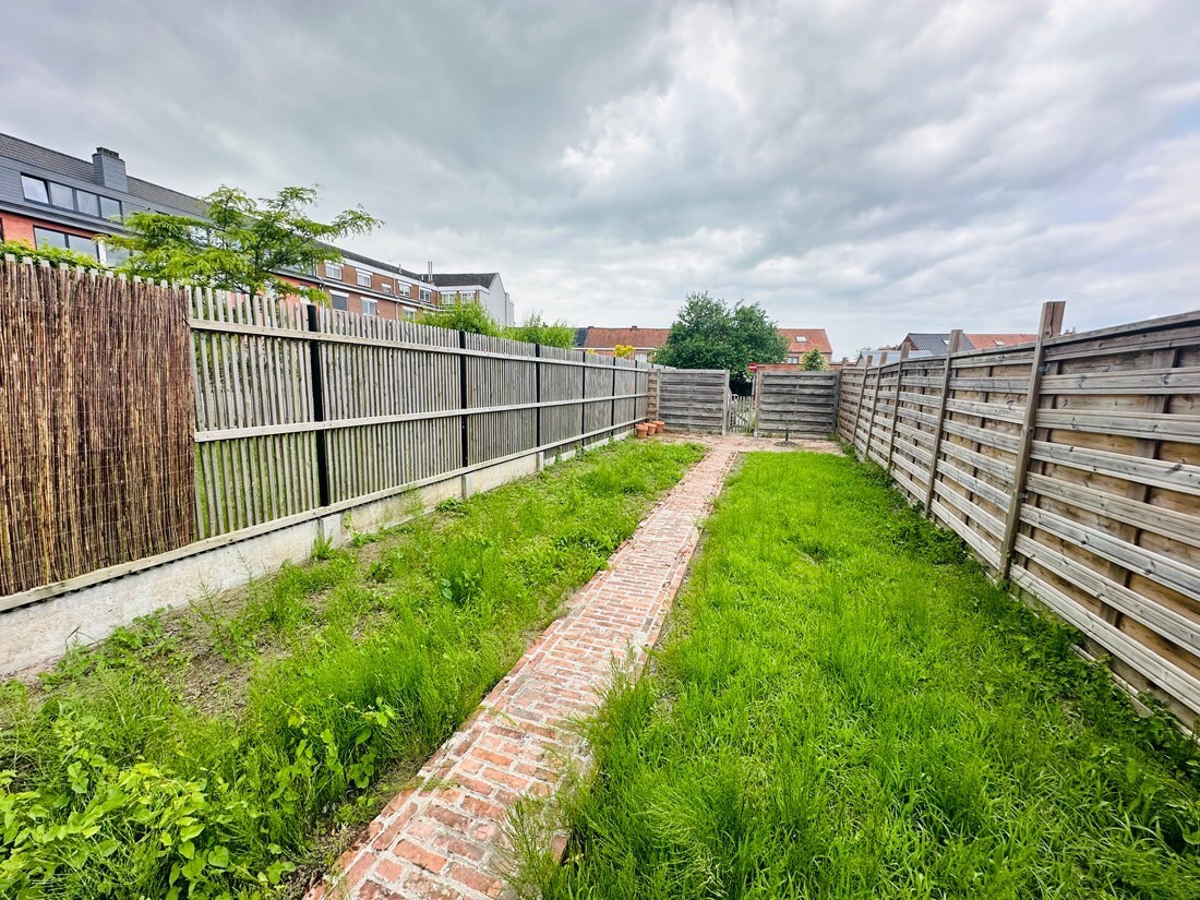 Moderne rijwoning in Hasselt met tuin, terras en 3 slaapkamers 