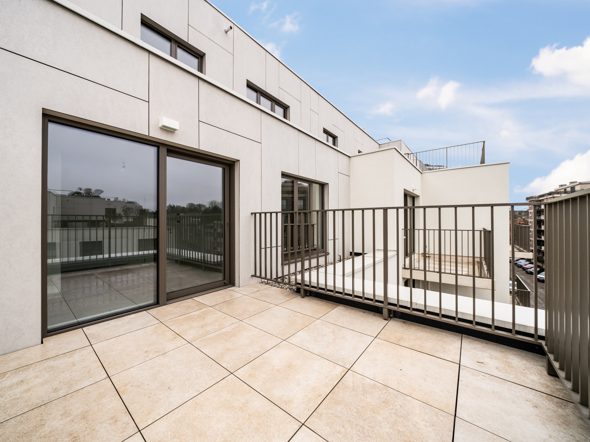 Nieuwbouw 2-kamer appartement met staanplaats en kelder 