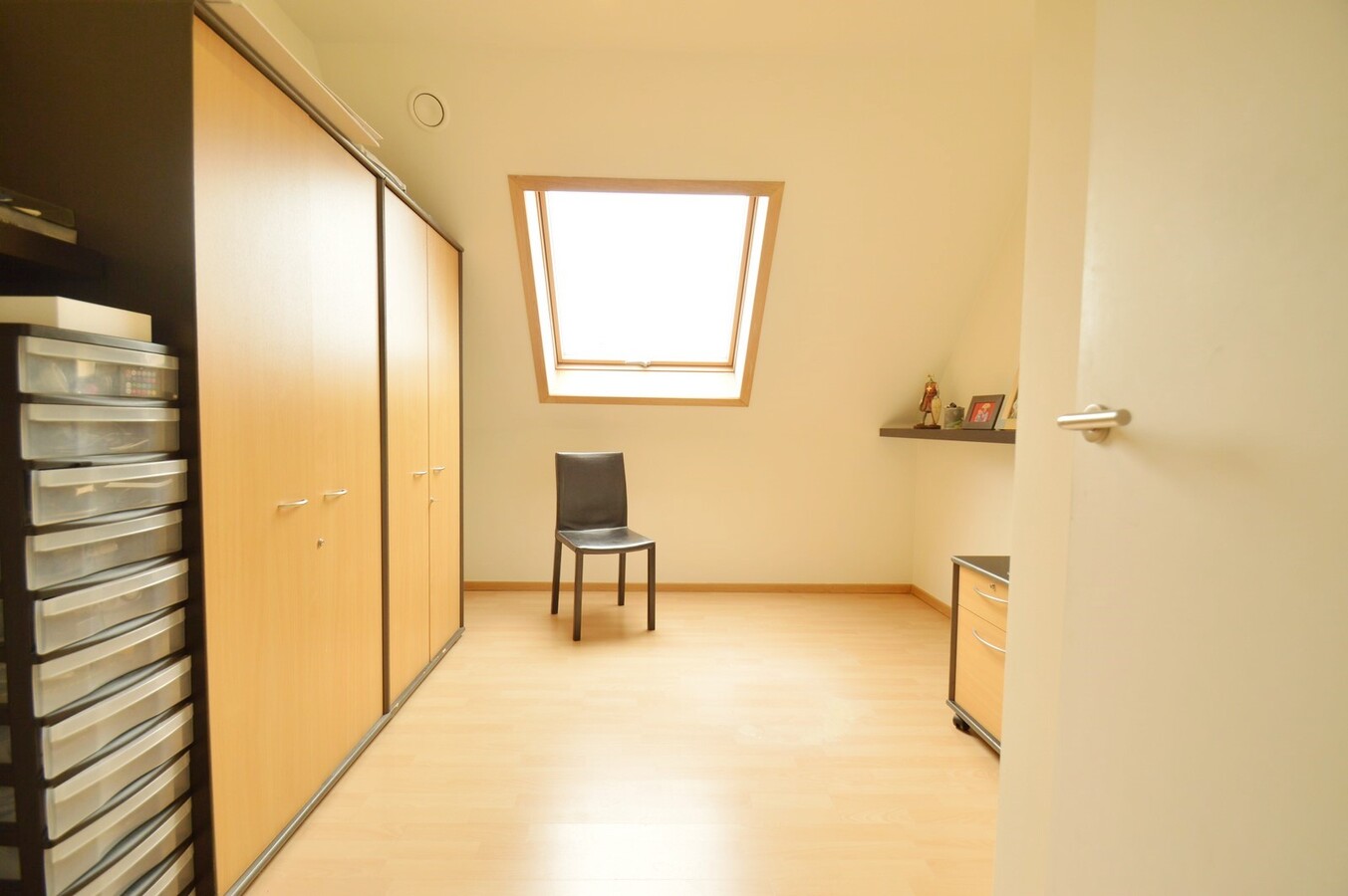 Knappe gezinswoning met 5 slpk te Heulebrug 