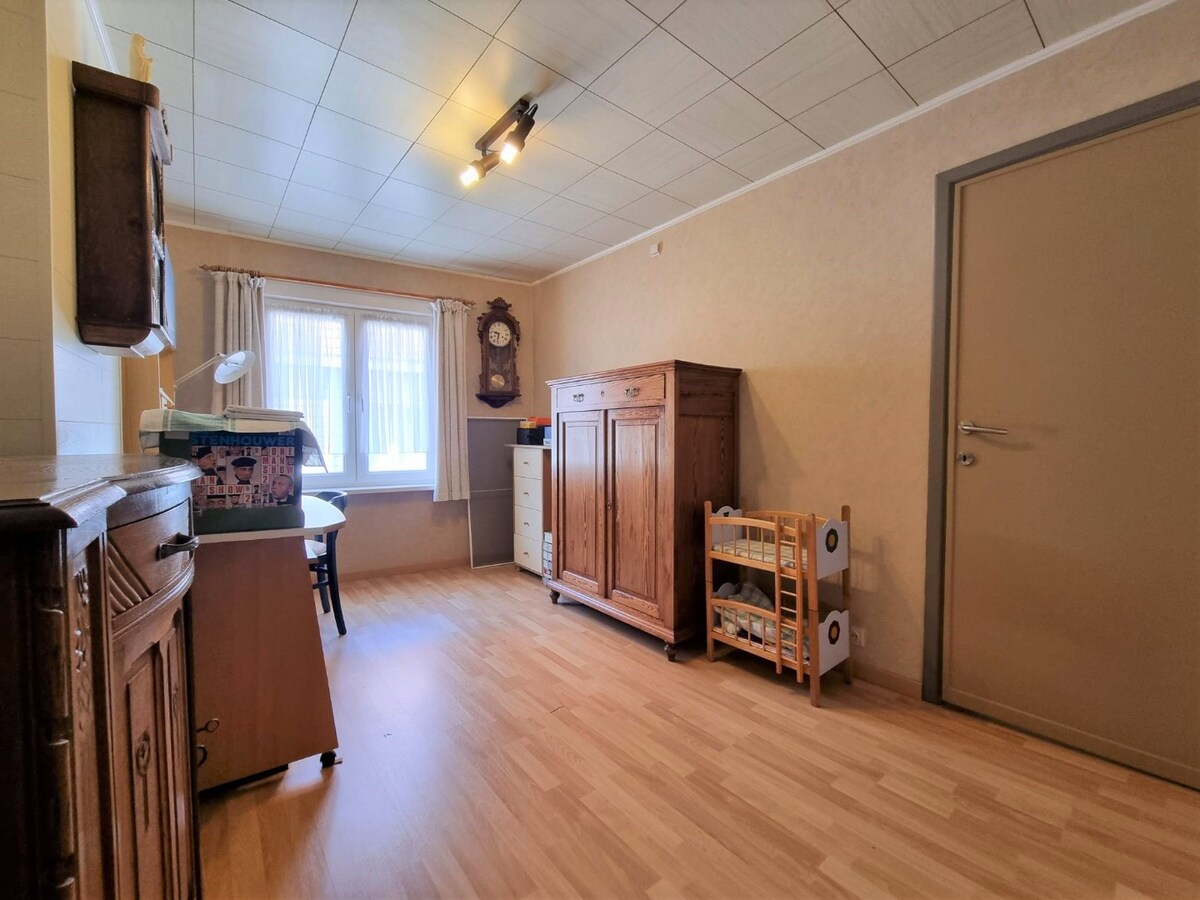 Betaalbare en instapklare woning zeer centraal gelegen te Heist 