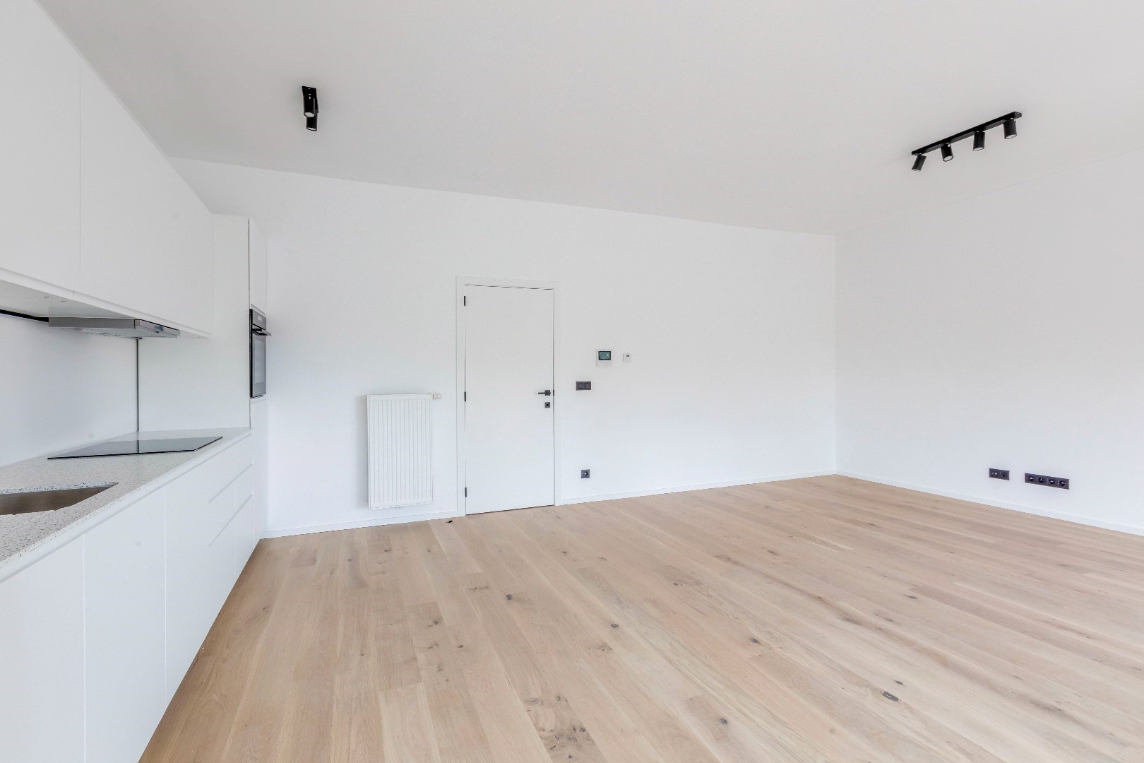 Prachtig gerenoveerd 3 slaapkamer appartement nabij Gent centrum 